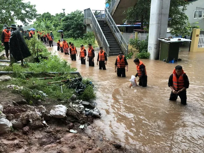 Thái Nguyên: Nước sông Cầu vượt báo động 3 hơn 2,5m, cảnh báo ngập lụt trên diện rộng - Ảnh 3.