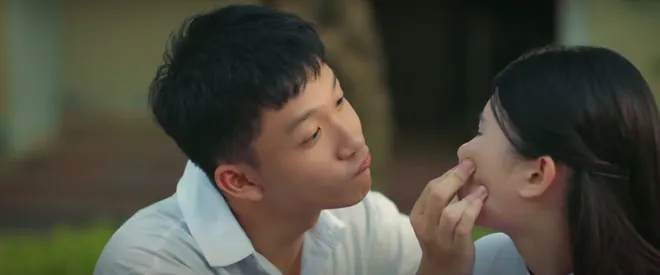 Ali Thục Phương của Cách em 1 milimet mong khán giả tiếp tục dành tình cảm cho "các chiến binh lớn" - Ảnh 10.