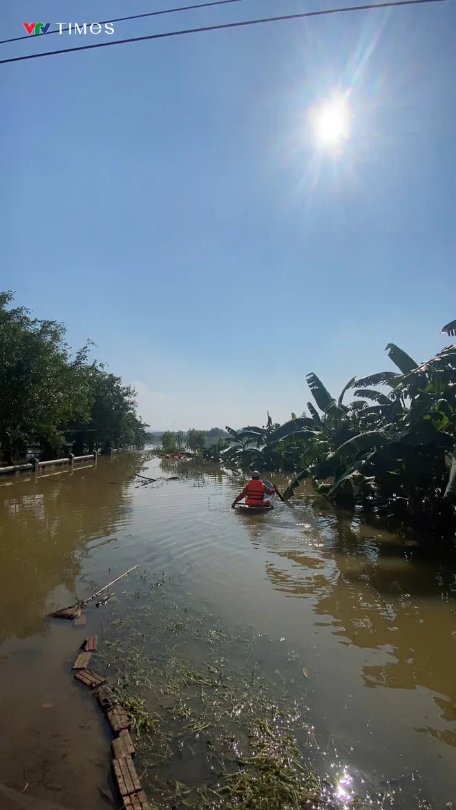 Bắc Ninh: Khẩn trương khôi phục lưới điện sau mưa lũ - Ảnh 5.