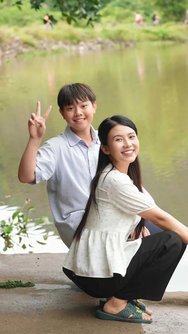 Cách em 1 milimet: Nhiều khoảnh khắc thơ ấu đáng nhớ ở "đại bản doanh" làng Mây - Ảnh 19.