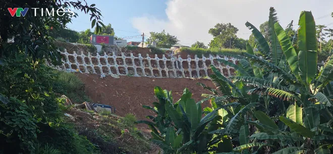 Công trình kè 50 tỉ ở Lào Cai: Chậm tiến độ, dân thấp thỏm đợi chờ - Ảnh 8.