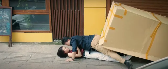 C&aacute;ch em 1 milimet - Tập 15: T&uacute; ch&iacute;nh l&agrave; "c&ocirc; điều dưỡng b&iacute; ẩn" chăm s&oacute;c B&aacute;ch 5 năm trước - Ảnh 24.