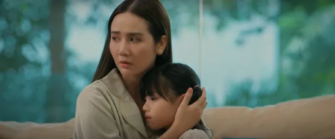 Cách em 1 milimet - Tập 16: Ngân tủi thân và tự ái khi Viễn coi thường chồng mình - Ảnh 18.