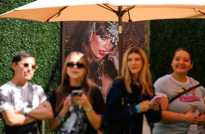 Đ&atilde; đến l&uacute;c kh&aacute;n giả n&ecirc;n &ldquo;k&eacute;n chọn&rdquo; trở lại?- Ảnh 3.