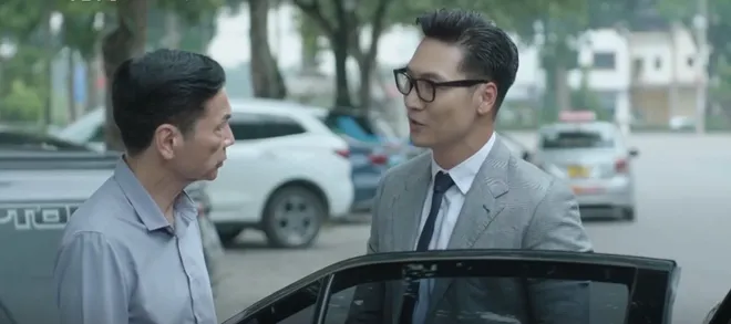 Lằn ranh - Tập 2: Trinh cảnh báo đối tác sắp có “bão”, nhóm lợi ích đứng sau vụ trọng án sắp bị khui ra- Ảnh 6. Lằn ranh - Tập 2: Trinh cảnh báo đối tác sắp có “bão”, nhóm lợi ích đứng sau vụ trọng án sắp bị khui ra- Ảnh 6.