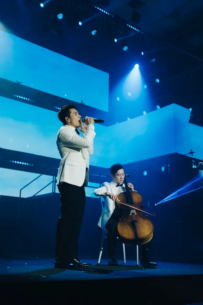 Đêm nhạc gắn kết yêu thương, hướng về đồng bào vùng lũ của các Anh tài - Ảnh 7.