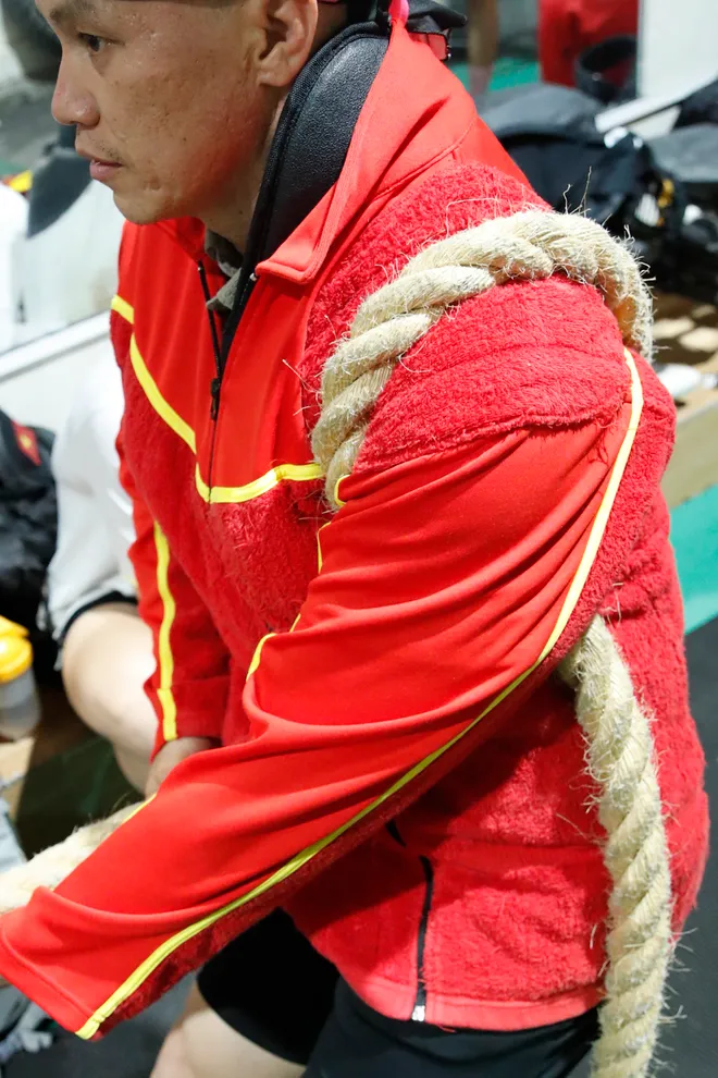 Một buổi tập của ĐT kéo co Việt Nam chuẩn bị cho SEA Games 33- Ảnh 13.