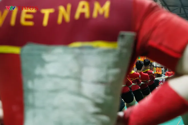 Một buổi tập của ĐT kéo co Việt Nam chuẩn bị cho SEA Games 33- Ảnh 8.