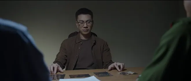 Lằn ranh - Tập 5: Hé lộ đường dây đánh bạc quy mô lớn, nhiều cán bộ tỉnh có liên quan- Ảnh 5. Lằn ranh - Tập 5: Hé lộ đường dây đánh bạc quy mô lớn, nhiều cán bộ tỉnh có liên quan- Ảnh 5.