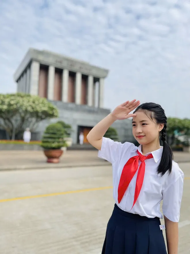 Thư "ống bơ" Lê Trần Khánh Chi: "Em và các bạn rất vui vì khán giả yêu thích Cách em 1 milimet" - Ảnh 12.