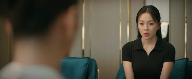 Cách em 1 milimet - Tập 20: Xem clip của Nghiêm, Ngân chọn sự thật hay một ông chồng đầy "phốt"?- Ảnh 14. Cách em 1 milimet - Tập 20: Xem clip của Nghiêm, Ngân chọn sự thật hay một ông chồng đầy "phốt"?- Ảnh 14.