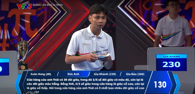 Đường lên đỉnh Olympia: Thí sinh giành vòng nguyệt quế từ đối thủ ngang tài ngang sức - Ảnh 10.