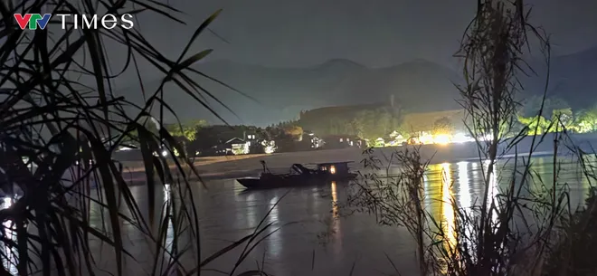 Sông Hồng đoạn qua Mậu A – Xuân Ái (Lào Cai): Khai thác cát ngày đêm, ai chịu trách nhiệm? - Ảnh 2.