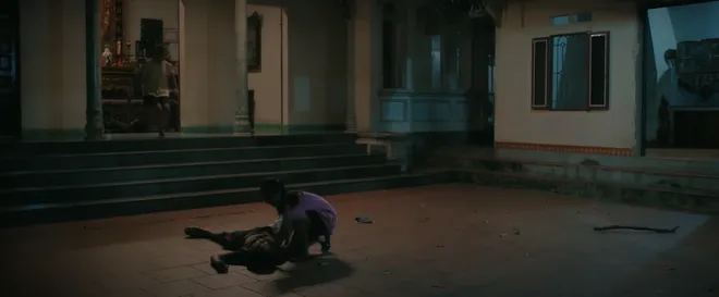 Cách em 1 milimet - Tập 22: Quá khứ đau khổ của Biên- Ảnh 11. Cách em 1 milimet - Tập 22: Quá khứ đau khổ của Biên- Ảnh 11.