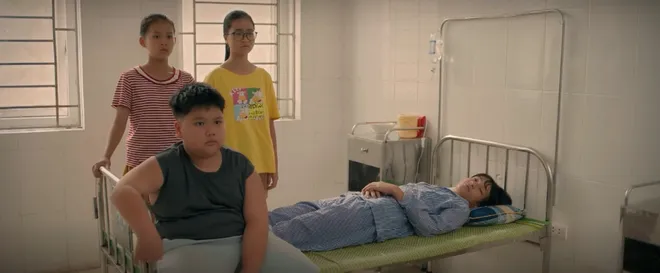 Cách em 1 milimet - Tập 22: Quá khứ đau khổ của Biên- Ảnh 12. Cách em 1 milimet - Tập 22: Quá khứ đau khổ của Biên- Ảnh 12.