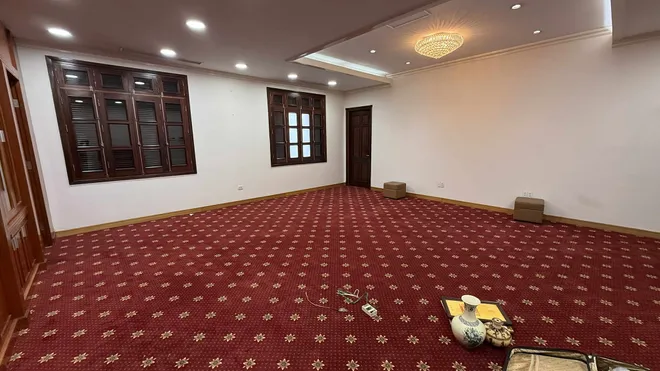 Lật mở hậu trường bối cảnh “Lằn ranh”: Khi từng chi tiết đều phải đúng - đủ - chuẩn - Ảnh 2.