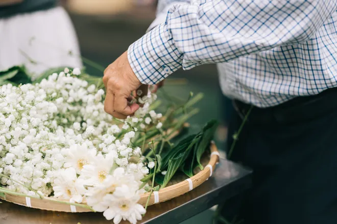 Những "đóa hoa đẹp nhất" tri ân thầy cô giáo - Ảnh 3.