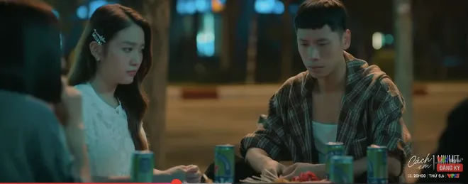 Cách em 1 milimet - Tập 23: Nóng mặt với con gái ông trùm, Thư mang ống bơ vàng giành lại Biên- Ảnh 6. Cách em 1 milimet - Tập 23: Nóng mặt với con gái ông trùm, Thư mang ống bơ vàng giành lại Biên- Ảnh 6.