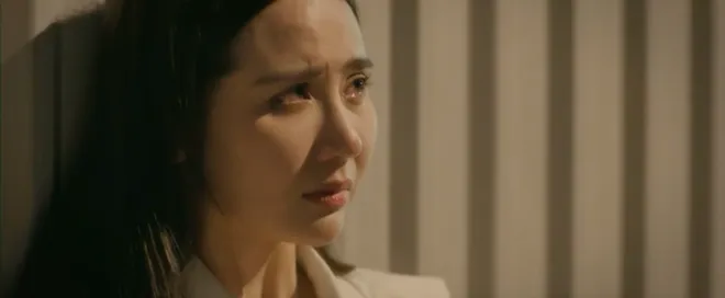 Cách em 1 milimet - Tập 24: Ngân mất Viễn trong một lần say rượu- Ảnh 5. Cách em 1 milimet - Tập 24: Ngân mất Viễn trong một lần say rượu- Ảnh 5.