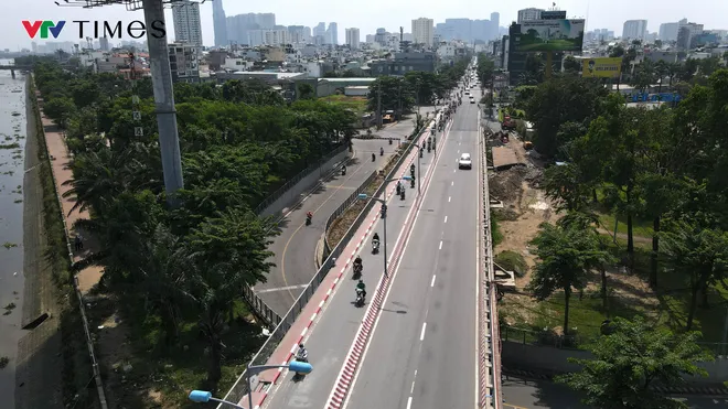 TP Hồ Chí Minh: Cầu Bình Triệu 1 thông xe sau khi nâng tĩnh không - Ảnh 13.