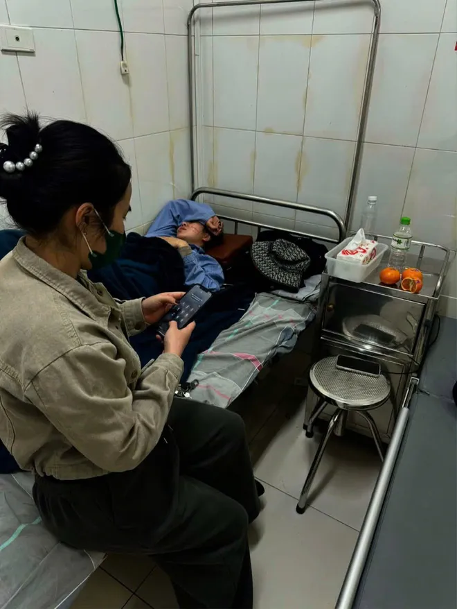 Người phụ nữ ở Hà Nội tố bị đôi nam nữ xông vào nhà hành hung, phải nhập viện điều trị - Ảnh 5.