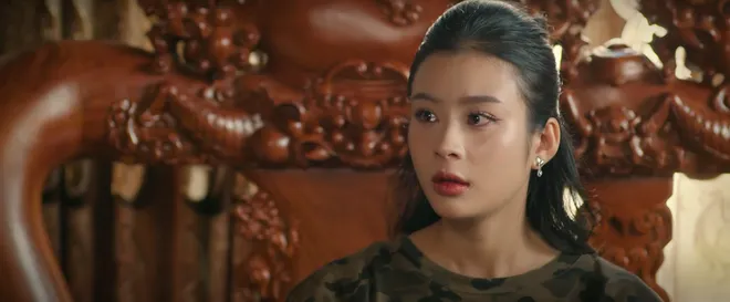 Cách em 1 milimet - Tập 25: Tìm đến tận nhà Biên đòi ngủ lại, con gái ông trùm bị Biên nhốt lại - Ảnh 18.