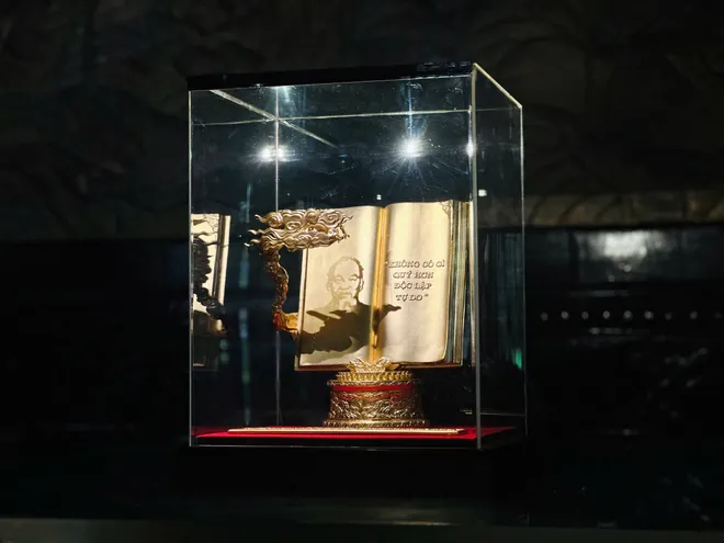 Chuyến xe tử tế mang những &ldquo;ngọn lửa y&ecirc;u thương&rdquo; sưởi ấm m&ugrave;a đ&ocirc;ng xứ Nghệ- Ảnh 4.