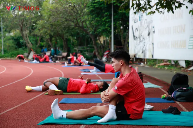 Những giọt mồ hôi khổ luyện trước giờ "săn Vàng" SEA Games 33- Ảnh 7. Những giọt mồ hôi khổ luyện trước giờ "săn Vàng" SEA Games 33- Ảnh 7.