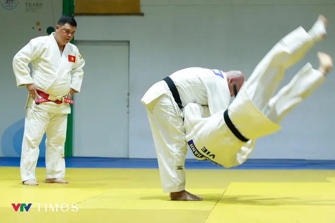 Những giọt mồ hôi khổ luyện trước giờ "săn Vàng" SEA Games 33- Ảnh 27. Những giọt mồ hôi khổ luyện trước giờ "săn Vàng" SEA Games 33- Ảnh 27.