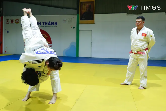 Những giọt mồ hôi khổ luyện trước giờ "săn Vàng" SEA Games 33- Ảnh 26. Những giọt mồ hôi khổ luyện trước giờ "săn Vàng" SEA Games 33- Ảnh 26.