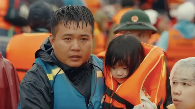 Phim t&agrave;i liệu "Vệt b&ugrave;n": Con người - điểm bắt đầu của hy vọng (20h30, VTV1) - Ảnh 1.