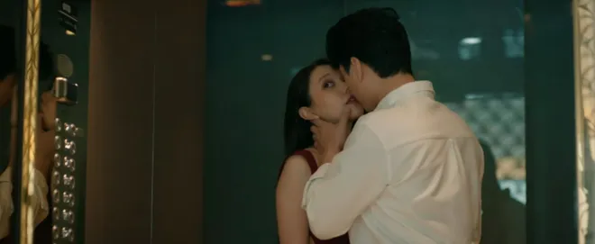 Cách em 1 milimet - Tập 27: Viễn gọi Ngân là "mắt toét", gọi Bách là "thần đằng" - Ảnh 2.