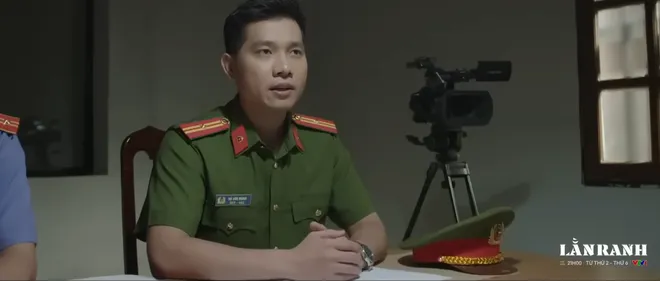 Lằn ranh - Tập 24: Vinh lỡ miệng khai ra manh mối liên quan đến việc Đặng Đức qua đời - Ảnh 1.