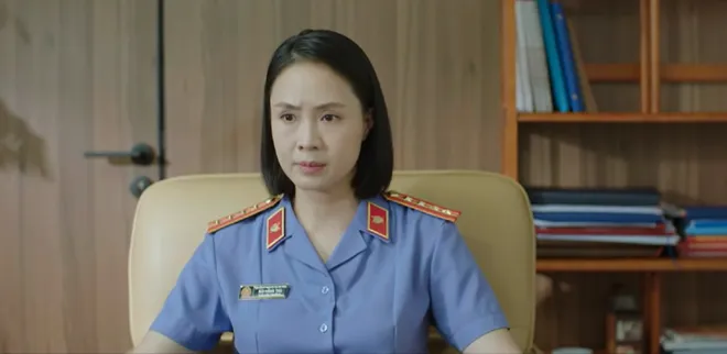 Lằn ranh - Tập 24: Khắc gặp nguy cơ xuống làm nhân viên quèn, chỉ còn lại người tình ở bên- Ảnh 10.