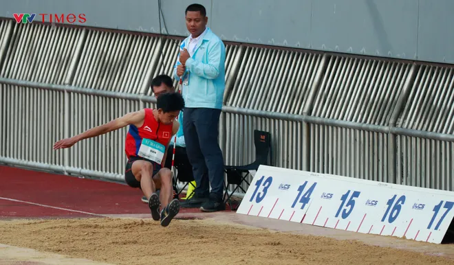 Khoảnh khắc đáng nhớ trong ngày "Thể thao nữ hoàng" Việt Nam ra quân SEA Games 33- Ảnh 3. Khoảnh khắc đáng nhớ trong ngày "Thể thao nữ hoàng" Việt Nam ra quân SEA Games 33- Ảnh 3.