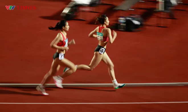 Khoảnh khắc đáng nhớ trong ngày "Thể thao nữ hoàng" Việt Nam ra quân SEA Games 33- Ảnh 15. Khoảnh khắc đáng nhớ trong ngày "Thể thao nữ hoàng" Việt Nam ra quân SEA Games 33- Ảnh 15.