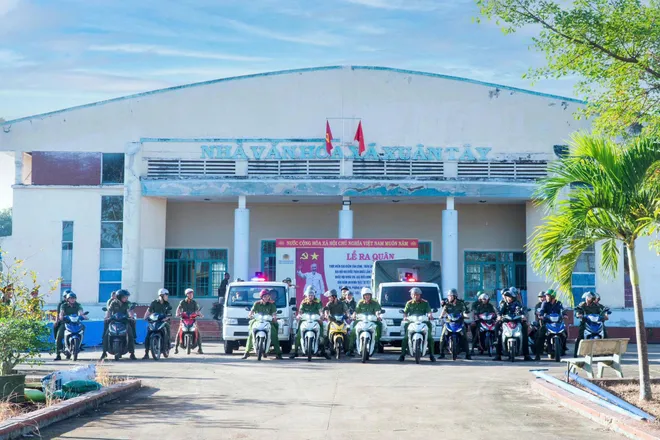 Đồng Nai đồng loạt ra qu&acirc;n cao điểm tấn c&ocirc;ng tội phạm, bảo đảm an ninh c&aacute;c sự kiện lớn năm 2026 - Ảnh 4.