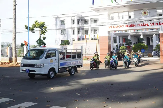 Đồng Nai đồng loạt ra qu&acirc;n cao điểm tấn c&ocirc;ng tội phạm, bảo đảm an ninh c&aacute;c sự kiện lớn năm 2026 - Ảnh 1.