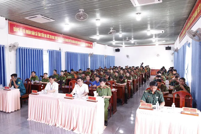 Đồng Nai đồng loạt ra qu&acirc;n cao điểm tấn c&ocirc;ng tội phạm, bảo đảm an ninh c&aacute;c sự kiện lớn năm 2026 - Ảnh 25.