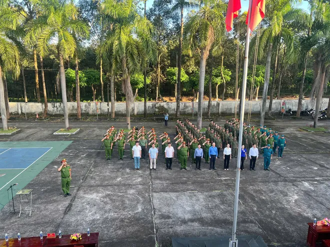 Đồng Nai đồng loạt ra qu&acirc;n cao điểm tấn c&ocirc;ng tội phạm, bảo đảm an ninh c&aacute;c sự kiện lớn năm 2026 - Ảnh 17.