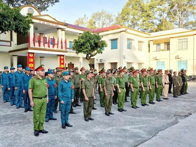 Đồng Nai đồng loạt ra qu&acirc;n cao điểm tấn c&ocirc;ng tội phạm, bảo đảm an ninh c&aacute;c sự kiện lớn năm 2026 - Ảnh 14.