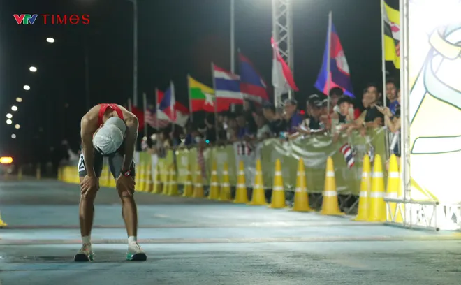 Điền kinh Việt Nam: Nỗ lực bằng Điền kinh Việt Nam: Nỗ lực bằng