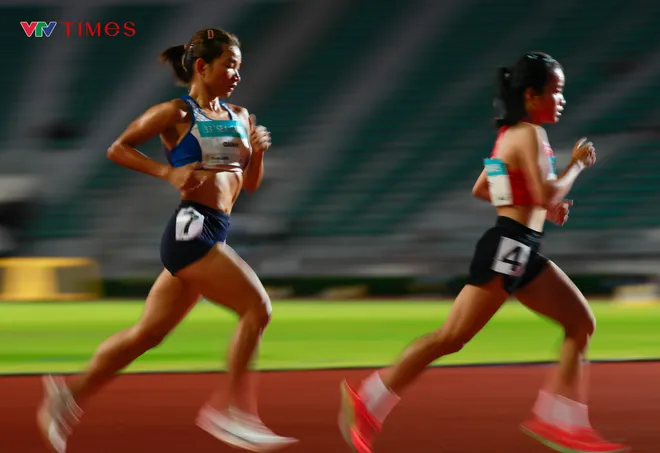 Những tấm HCV SEA Games 33 giàu cảm xúc trong ngày Điền kinh "thăng hoa" tại Supachalasai- Ảnh 17.