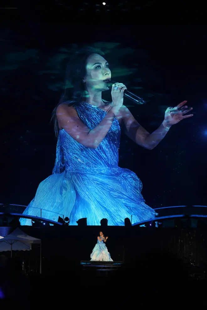 Khoảnh khắc đẹp tuần qua (8-14/12): Những nỗ lực bền bỉ dưới m&agrave;u cờ sắc &aacute;o - Ảnh 6.