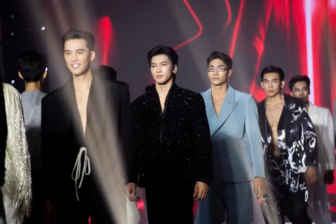 Chung kết Cuộc thi Manhunt Vietnam 2025 đặt c&acirc;u hỏi cho th&iacute; sinh về nạn lừa đảo trực tuyến - Ảnh 6.