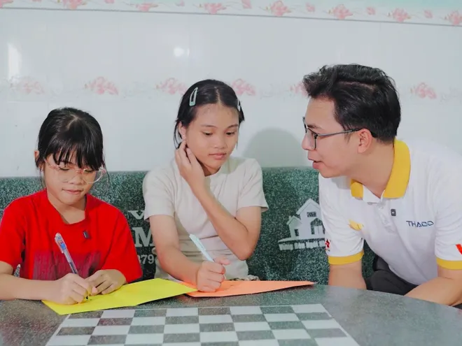 Chuyến xe tử tế th&aacute;ng 12 mang ấm &aacute;p về b&ecirc;n ng&ocirc;i nh&agrave; của chữ &ldquo;thương&rdquo;- Ảnh 16.