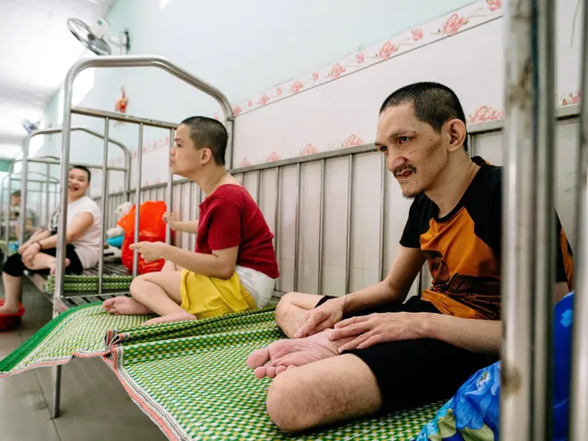 Chuyến xe tử tế th&aacute;ng 12 mang ấm &aacute;p về b&ecirc;n ng&ocirc;i nh&agrave; của chữ &ldquo;thương&rdquo;- Ảnh 3.