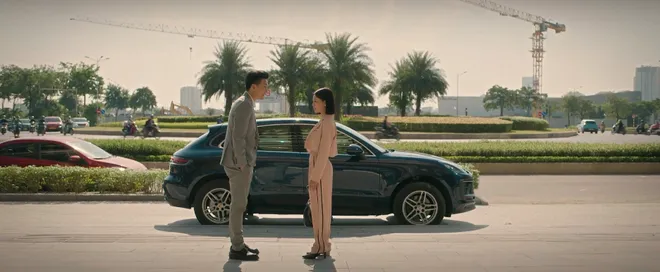 C&aacute;ch em 1 milimet - Tập 31: "Trai đểu" Hiếu cho&aacute;ng v&aacute;ng khi biết người đ&agrave;n &ocirc;ng trong l&ograve;ng T&uacute;- Ảnh 10.