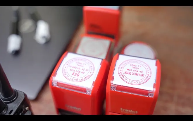 Khởi tố 20 đối tượng trong vụ cưỡng đoạt t&agrave;i sản n&uacute;p b&oacute;ng c&ocirc;ng ty mua b&aacute;n nợ - Ảnh 2.