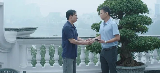 Lằn ranh - Tập 37: Người t&igrave;nh Ph&oacute; B&iacute; thư S&aacute;ch chuẩn bị hộp tiền khủng để hối lộ thanh tra - Ảnh 4.